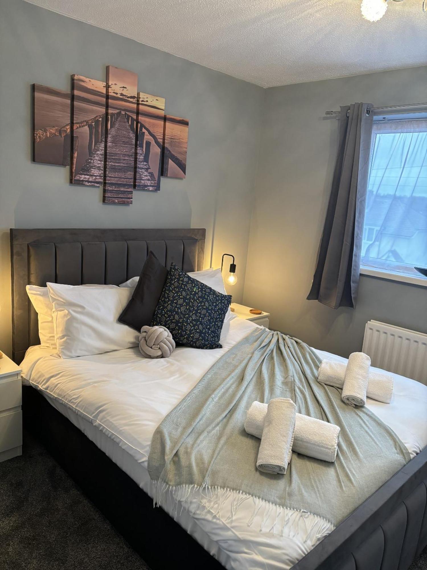 Cosy Corner - 2 Beds, Free Parking, Next To Southampton General Hospital Villa Luaran gambar
